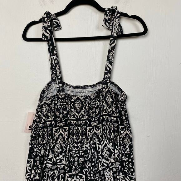 SO Good For Life Black Patterned Smocked Knit Jumpsuit Size Large - Picture 9 of 9